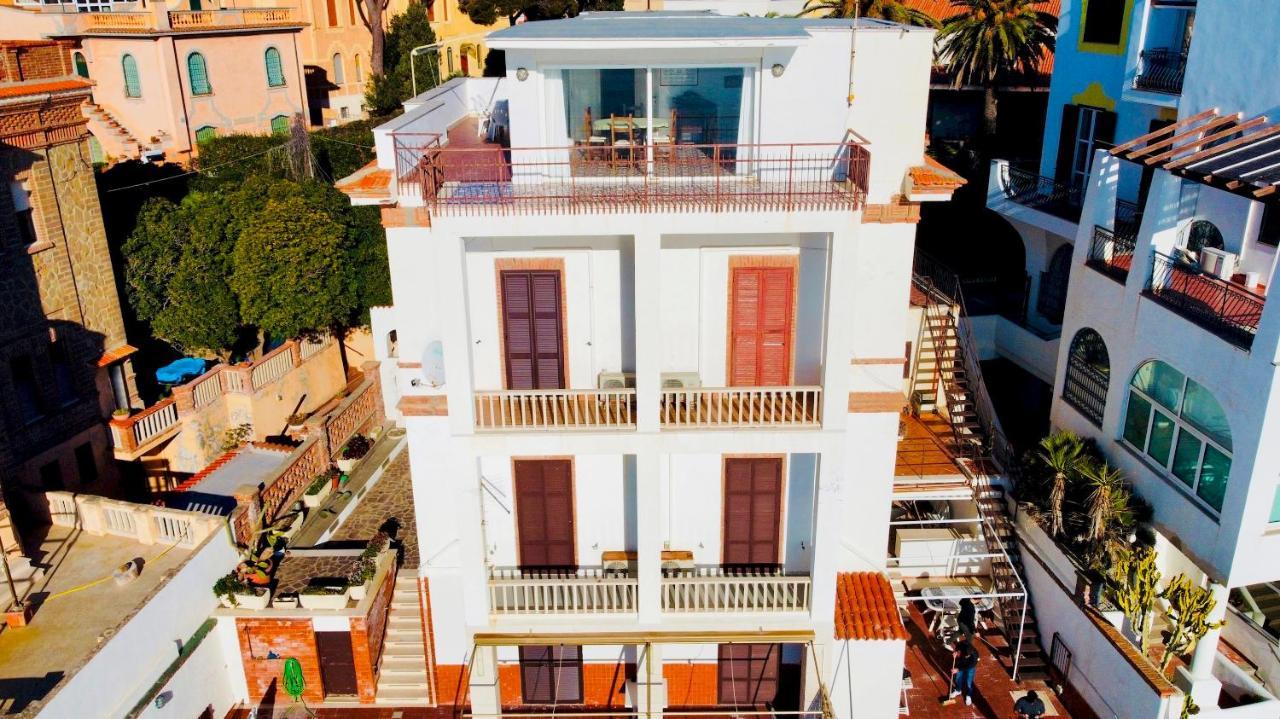 Be Your Home - Appartamento 4 Camere Sul Mare Scesa Al Mare Privata Santa Marinella Exterior photo