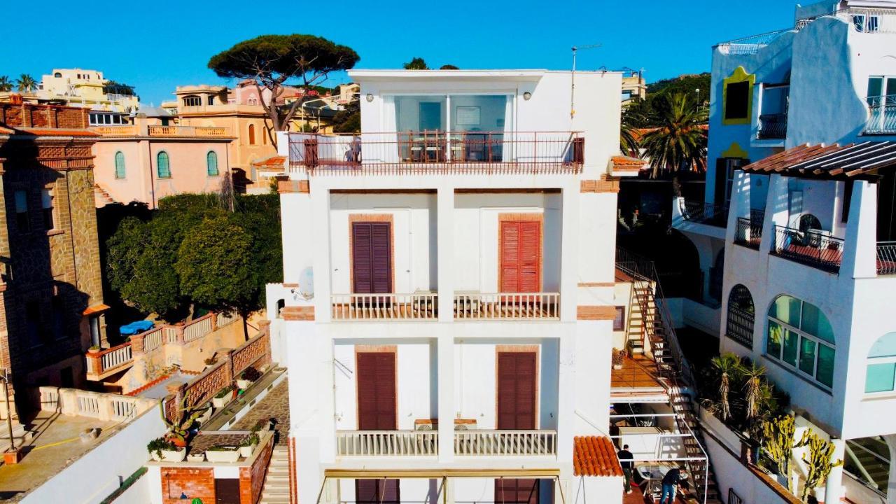 Be Your Home - Appartamento 4 Camere Sul Mare Scesa Al Mare Privata Santa Marinella Exterior photo
