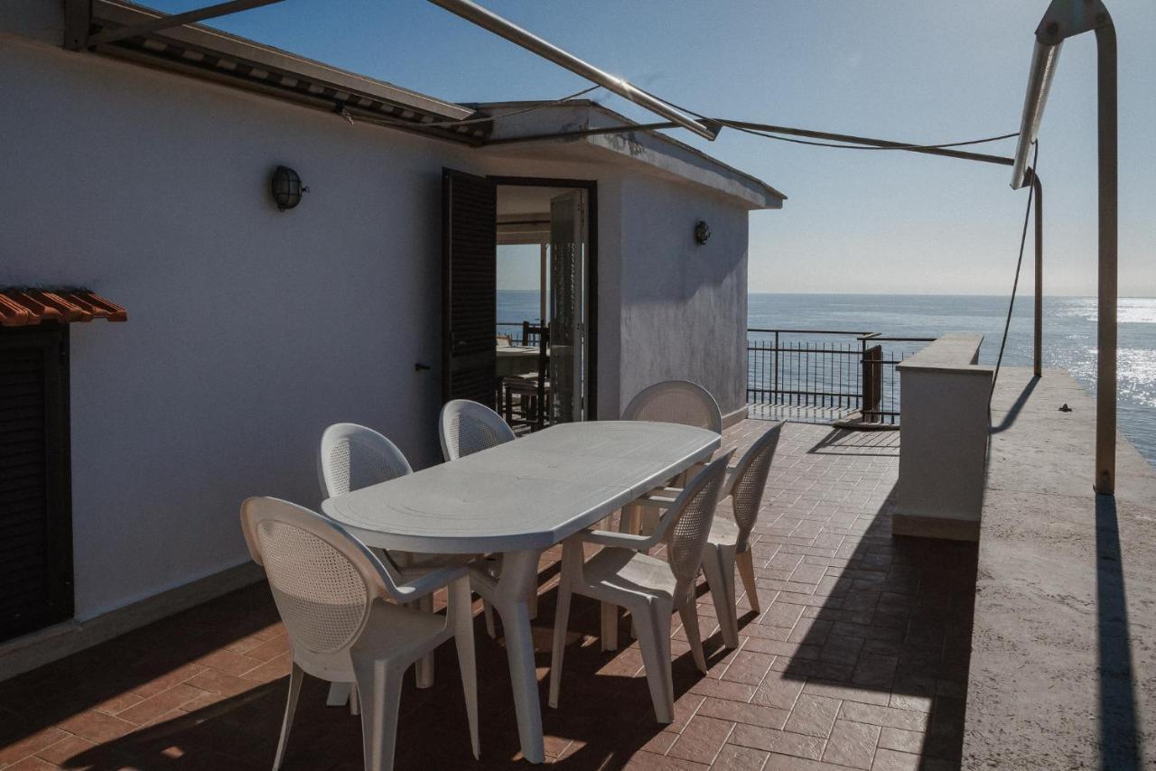 Be Your Home - Appartamento 4 Camere Sul Mare Scesa Al Mare Privata Santa Marinella Exterior photo