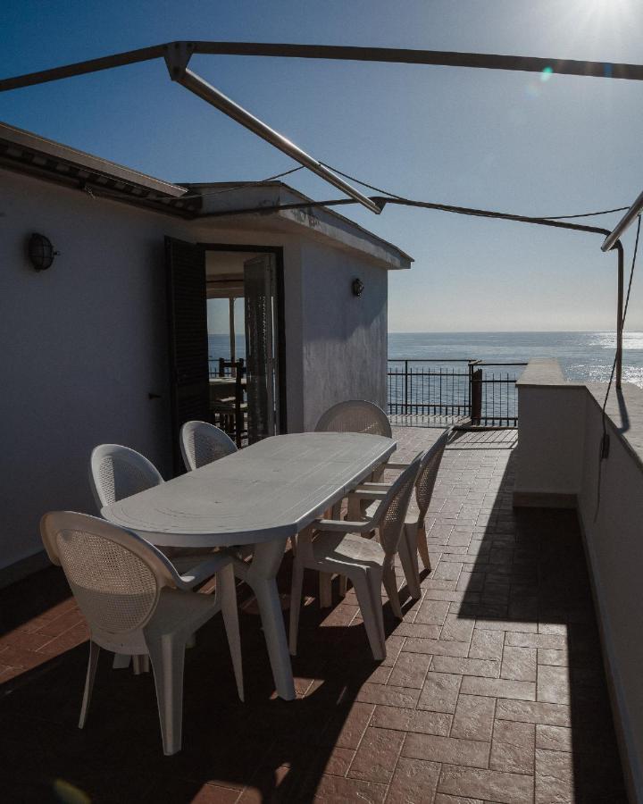 Be Your Home - Appartamento 4 Camere Sul Mare Scesa Al Mare Privata Santa Marinella Exterior photo
